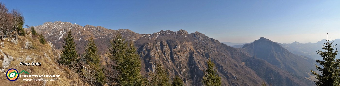 46 Dalla baita di Cima Cornetti e dal sentierino per la croce panorama in Alben.jpg